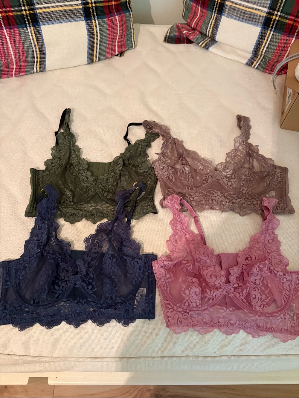 Leonisa Lace Bralette Set - Olive, Mauve, Navy, Dusty Pink-size34